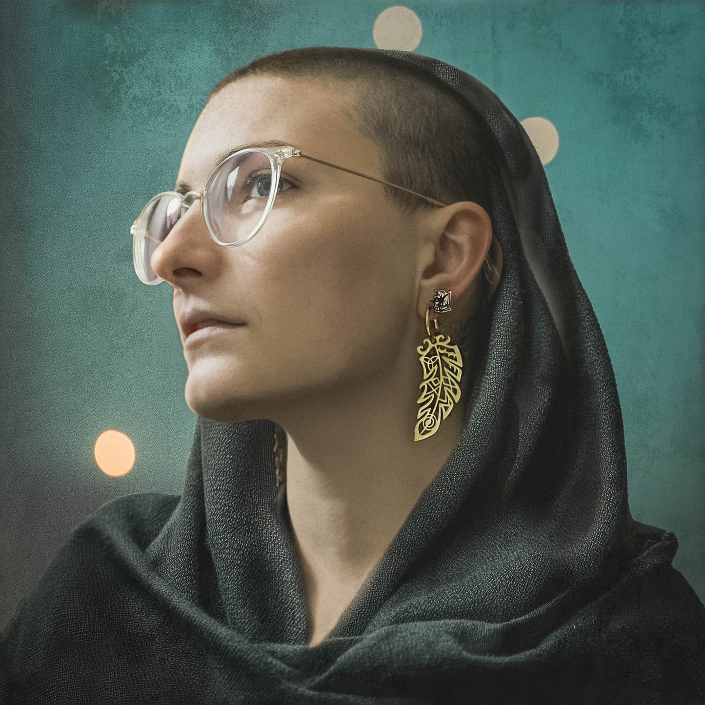 *PRE-ORDER* Death’s Raven Metal Feather Earrings - BINKABU Halloween Collection